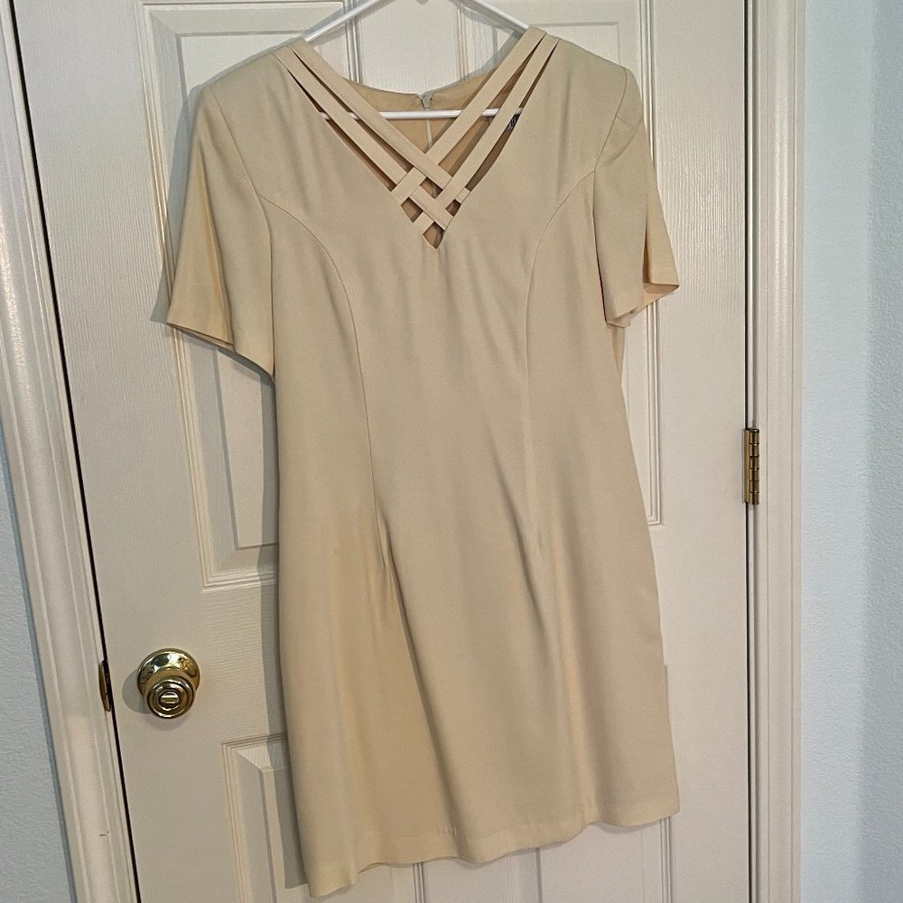 Pastel yellow dress, size 12